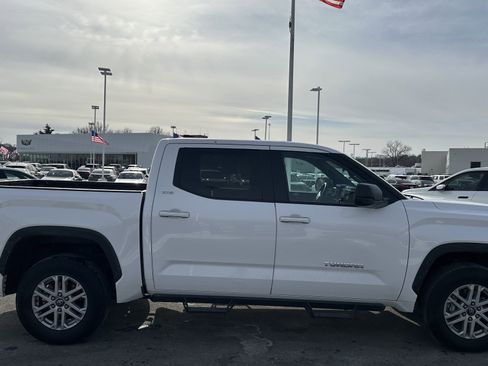 Used 2025 Toyota Tundra SR5 w/ SR5 Premium Package image 39