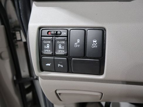 Used 2012 Honda Odyssey Touring image 28