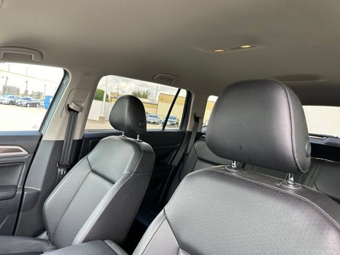 Used 2019 Volkswagen Atlas SE FWD image 11