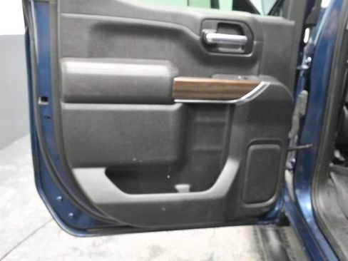 Used 2021 Chevrolet Silverado 1500 RST AWD/4WD image 14