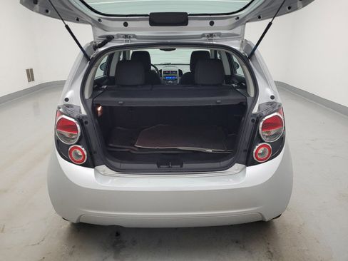 Used 2014 Chevrolet Sonic LT FWD image 29