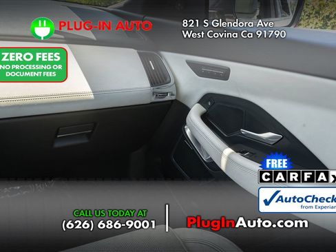 Used 2019 Jaguar E-PACE R-Dynamic SE AWD/4WD image 19