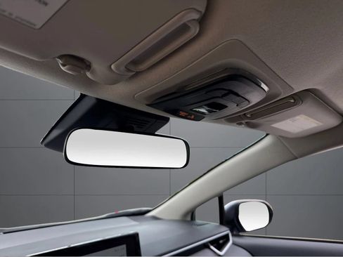 Used 2026 Toyota Corolla LE FWD image 42
