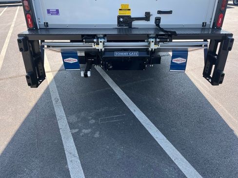New 2025 Chevrolet Low Cab Forward RWD image 17