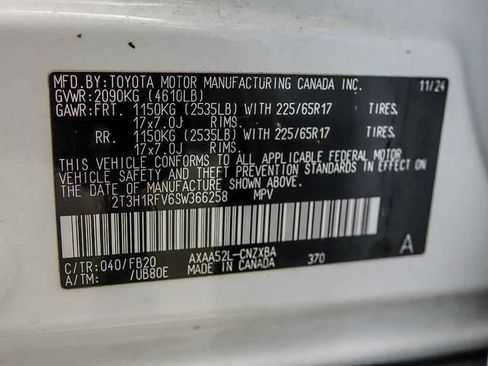 Certified 2025 Toyota RAV4 LE FWD image 23