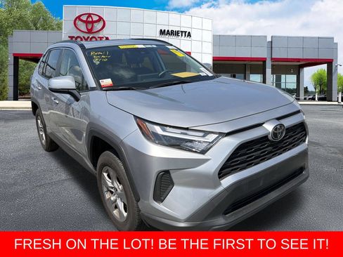 Certified 2025 Toyota RAV4 XLE w/ Convenience Package AWD/4WD image 1
