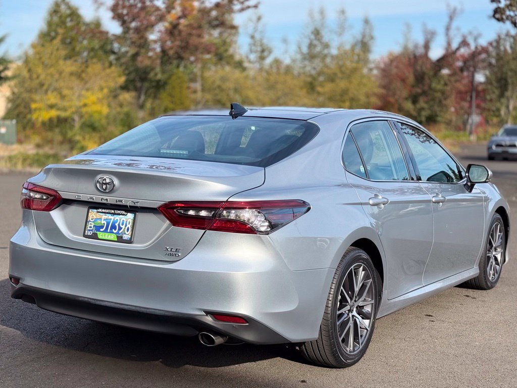 Used 2024 Toyota Camry XLE w/ Navigation Package AWD/4WD image 5
