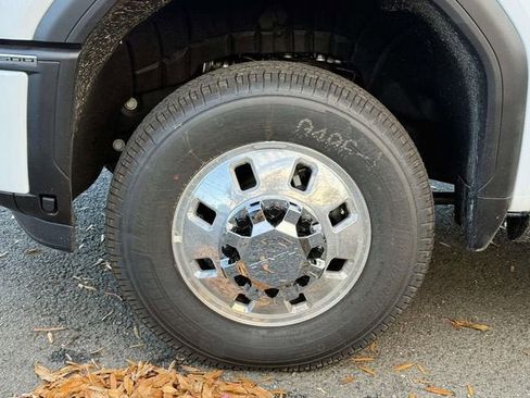 New 2026 GMC Sierra 3500 Denali Ultimate image 7