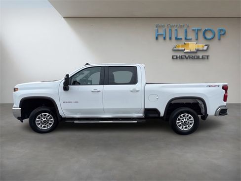 Used 2024 Chevrolet Silverado 2500 LT image 9