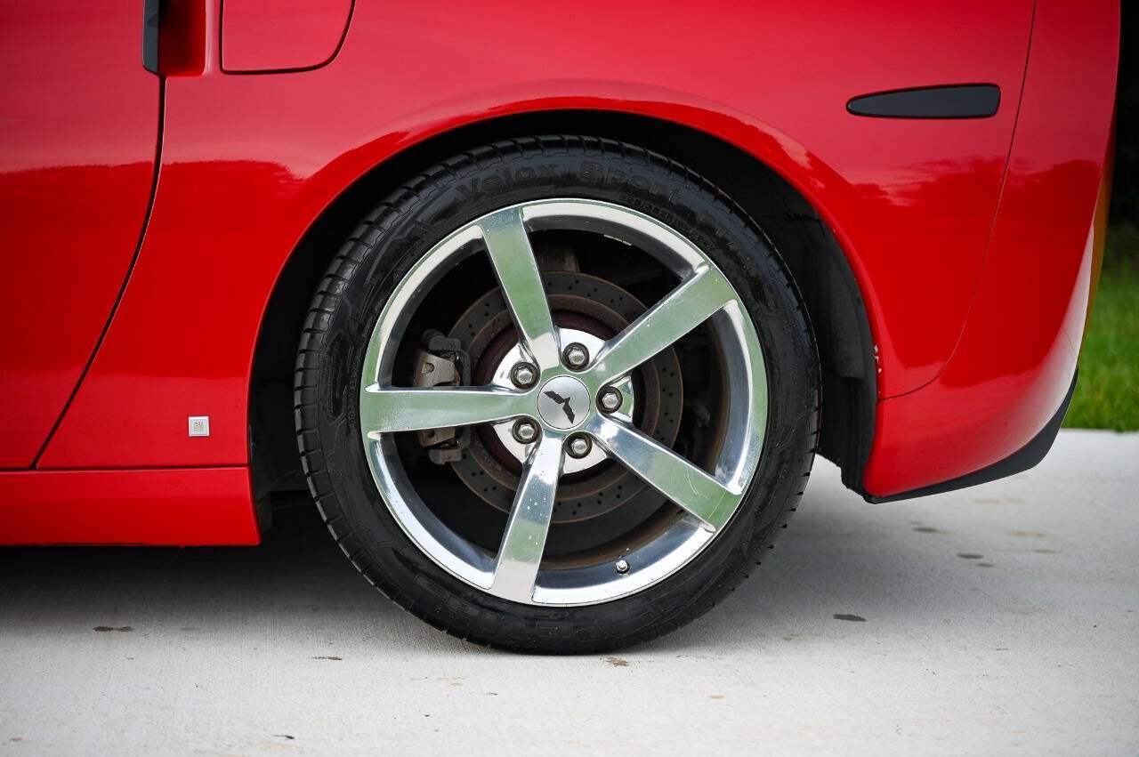 Used 2008 Chevrolet Corvette Coupe RWD image 16
