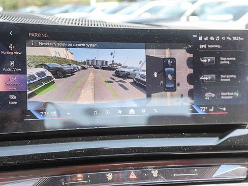 New 2026 BMW 550e xDrive AWD/4WD image 34