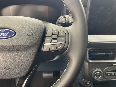 New 2025 Ford Maverick Lobo image 21