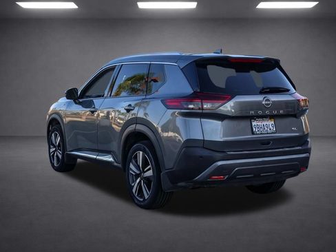 Used 2022 Nissan Rogue SL FWD image 6