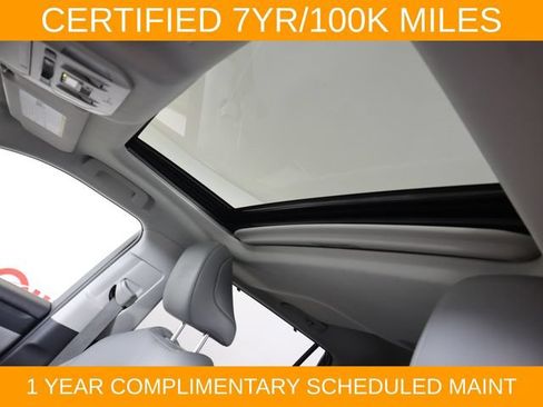 Used 2022 Toyota Highlander XLE AWD/4WD image 55