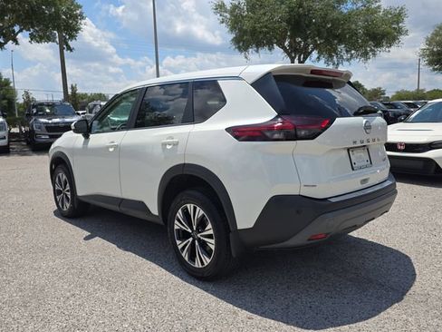 Certified 2023 Nissan Rogue SV FWD image 6