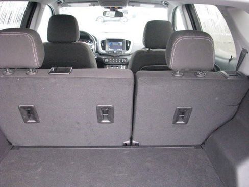 Used 2024 GMC Terrain SLE AWD/4WD image 6