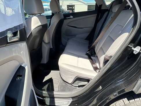 Used 2019 Hyundai Tucson SE AWD/4WD image 28