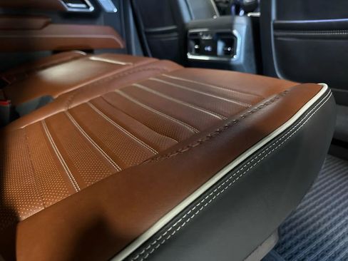 Used 2024 GMC Sierra 2500 Denali Ultimate w/ Max Trailering Package image 21