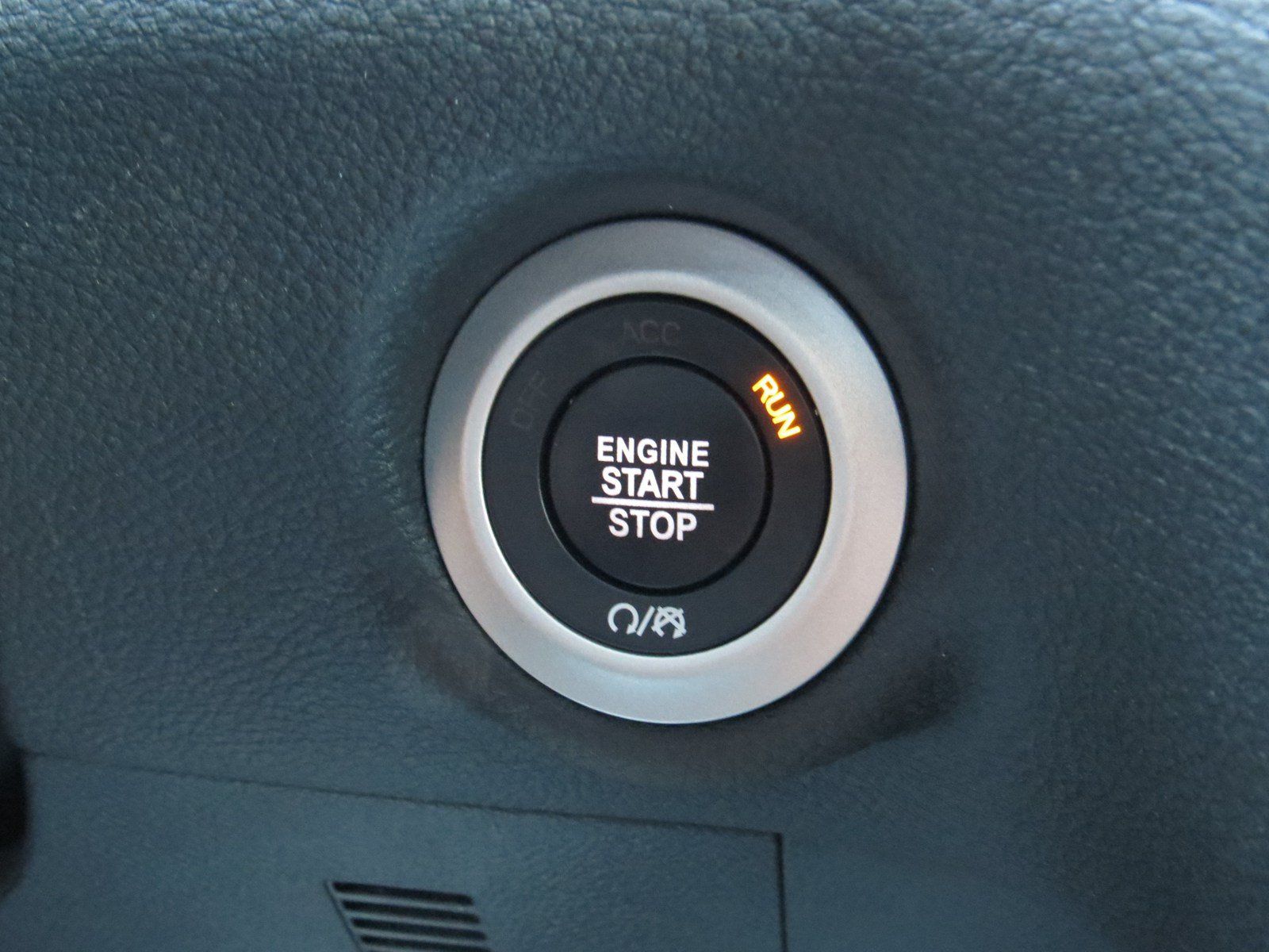 Used 2026 Chrysler Pacifica Select FWD image 21