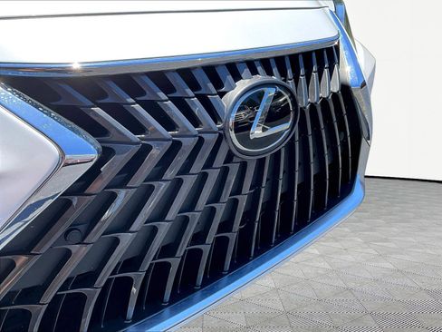 Used 2024 Lexus ES 300h w/ Premium Package FWD image 33