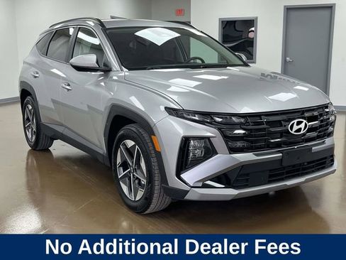 Used 2025 Hyundai Tucson SEL FWD image 3