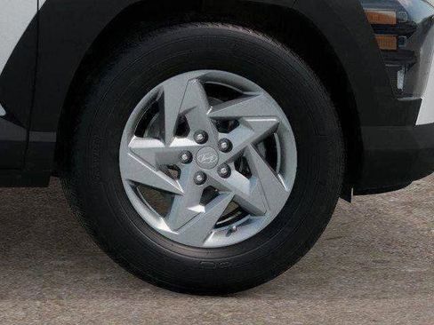 New 2026 Hyundai Kona SE FWD image 17