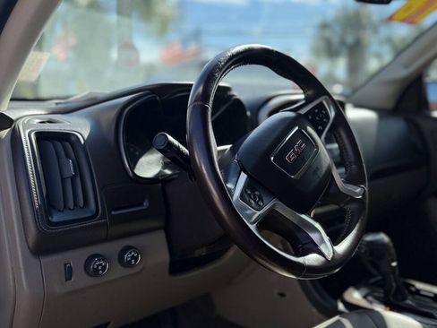 Used 2016 GMC Canyon SLT AWD/4WD image 15