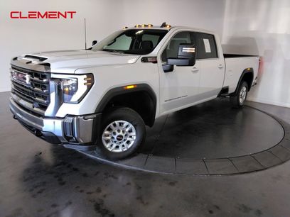 Used 2024 GMC Sierra 2500 SLE w/ SLE Convenience Package