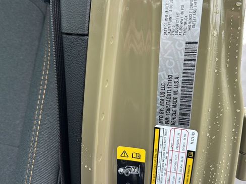 New 2026 Jeep Gladiator Sport AWD/4WD image 31