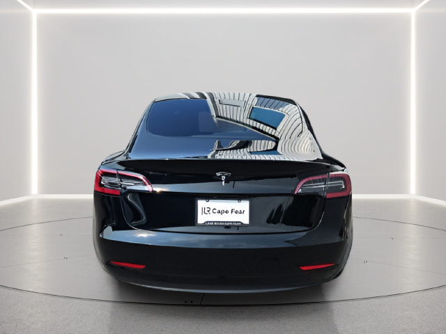 Used 2023 Tesla Model 3 Standard Range RWD image 5