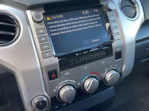 Used 2020 Toyota Tundra SR5 AWD/4WD image 11