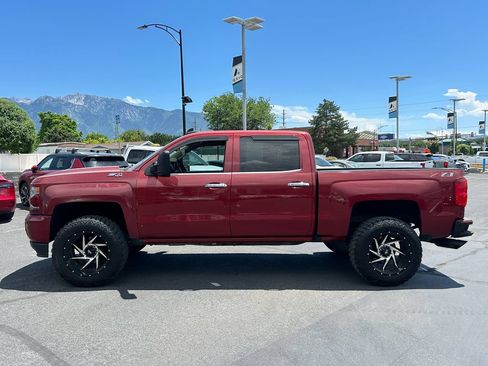Used 2018 Chevrolet Silverado 1500 LTZ Z71 w/ LTZ Plus Package AWD/4WD image 8
