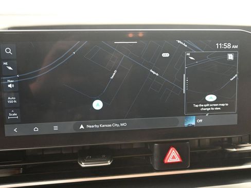 Certified 2025 Kia Carnival LXS image 17