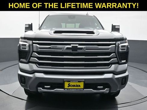 Used 2024 Chevrolet Silverado 3500 High Country w/ Technology Package image 9