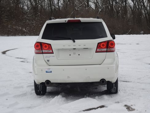 Used 2017 Dodge Journey SE w/ Safe & Sound Group image 25