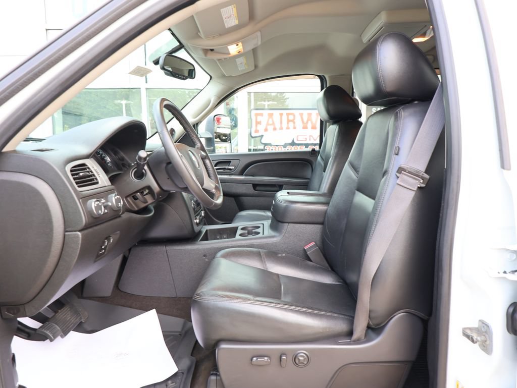Certified 2014 Chevrolet Silverado 2500 LTZ w/ LTZ Plus Package AWD/4WD image 13