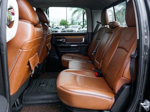 Used 2018 RAM 3500 Laramie Longhorn w/ Max Tow Package image 33