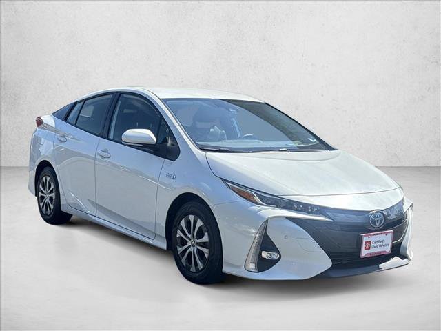 Certified 2021 Toyota Prius Prime Limited FWD image 3