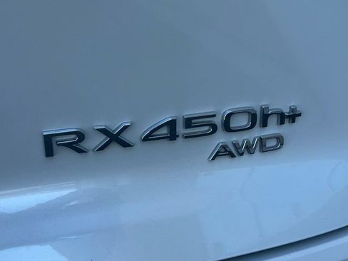 Used 2025 Lexus RX 450h AWD w/ Convenience Package image 17