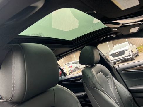 Used 2019 BMW 530i w/ Convenience Package image 33