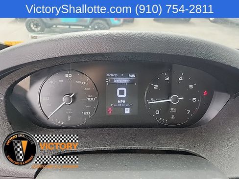 Used 2025 RAM ProMaster 2500 w/ Convenience Group FWD image 8