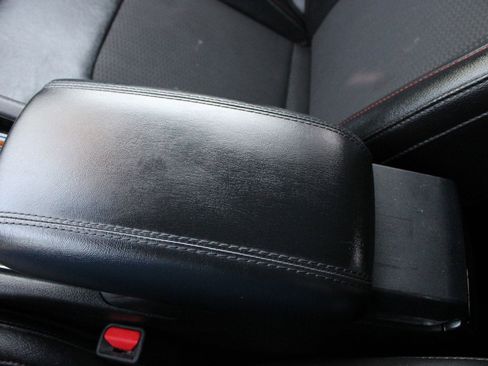 Used 2025 Jeep Compass Trailhawk AWD/4WD image 48