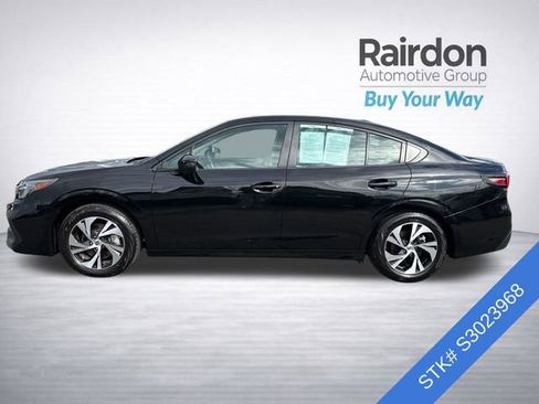 Used 2025 Subaru Legacy Premium AWD/4WD image 4