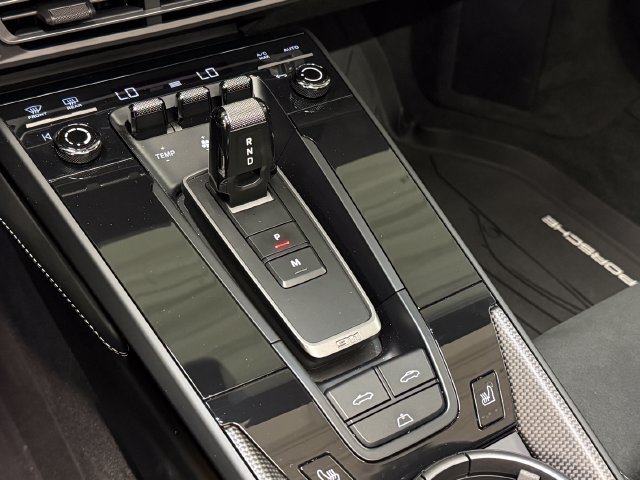 Certified 2024 Porsche 911 Carrera GTS RWD image 21