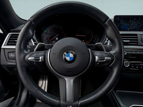 Used 2019 BMW 440i xDrive Coupe w/ M Sport Package image 38