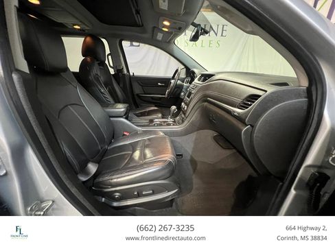 Used 2015 Chevrolet Traverse LT AWD/4WD image 18