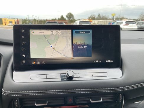 Certified 2024 Nissan Rogue SL image 15