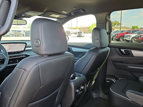 New 2026 Buick Enclave Preferred image 9