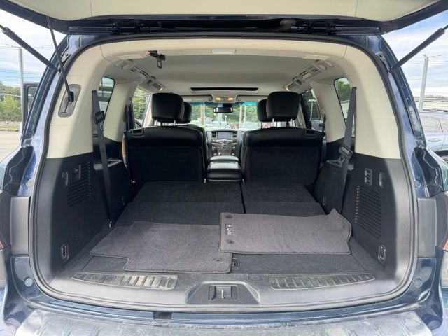 Used 2016 INFINITI QX80 4WD w/ Driver's Assistance Package image 25