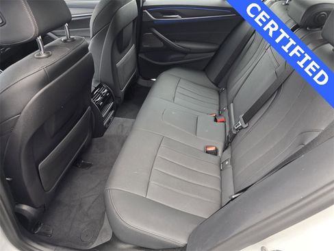 Certified 2023 BMW 530e xDrive w/ Premium Package image 14